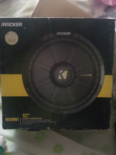 Bajo Kicker 12 Pulgadas