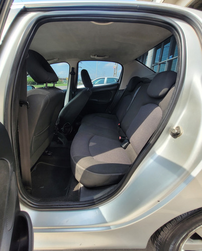 Peugeot 207 1.4 Sedan Hdi Xt