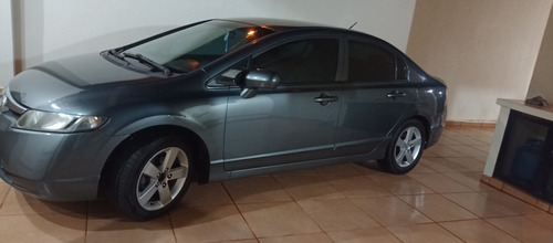 Honda Civic 1.8 Lxs Aut. 4p