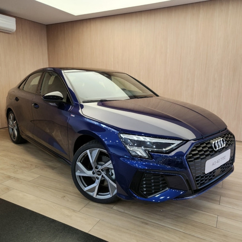 Audi A3 2.0 40 TFSI MHEV SEDAN PERFORMANCE BLACK S-TRONIC