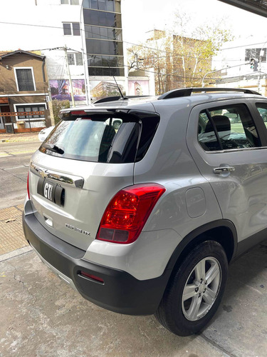 Imagen 10 de 18 de Chevrolet Tracker 1.8 Ltz Fwd Mt 140cv 2015