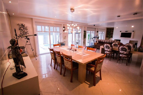 Imagem 7 de 30 de Fabulosa Casa No Condomínio Terra Mater, Semi-mobiliada Com 5 Suítes, Sendo Uma Máster E 4 Vagas. - Reo585267
