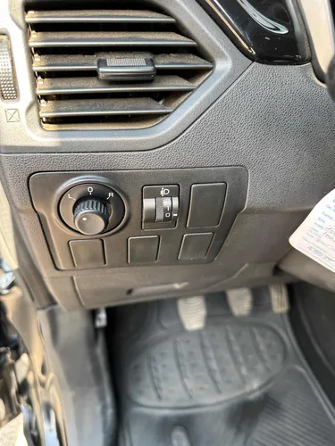 Mahindra KUV100 1.2