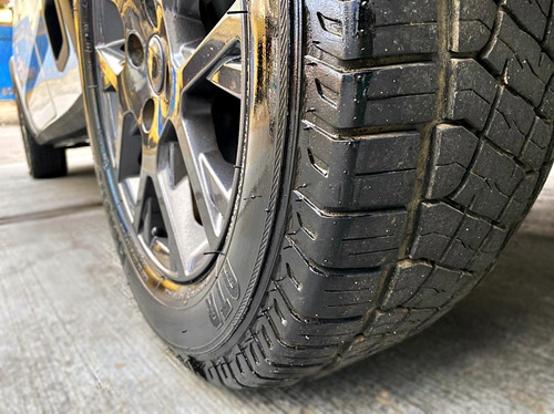 Imagem 7 de 8 de Volkswagen Saveiro