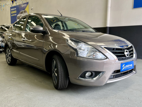 Nissan Versa 1.6 16V FLEX UNIQUE 4P XTRONIC