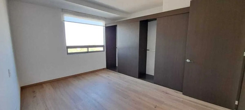 Renta Departamento Loma Alta Bosque Real