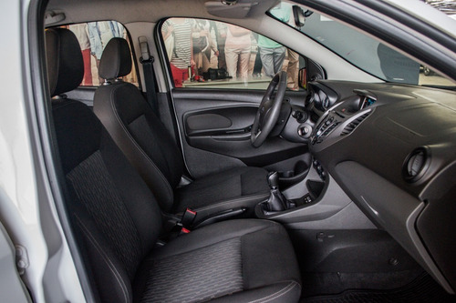 Imagen 15 de 17 de Ford Ka 1.5 Se 5 Puertas 2017 Ab593 Nv