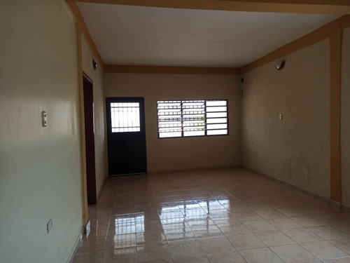 Imagen 4 de 14 de Casa En Venta Av.intercomunal Turmero Dperez 21-17932