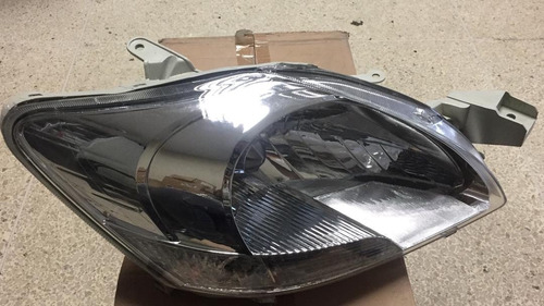 Faro Yaris Beltra 2007/2009 Delantero Derecho Generico 