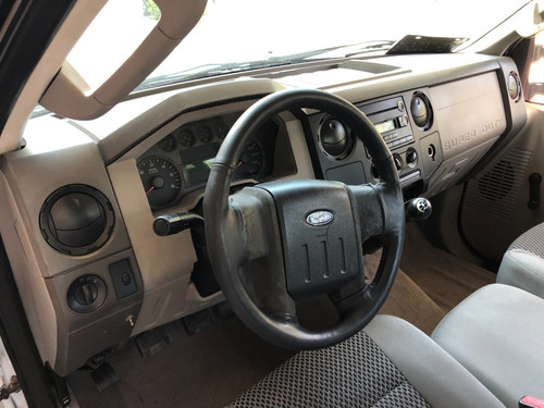 Imagen 9 de 15 de Ford F-350 2010 Super Duty 4 Toneladas Ford F-350 Chasis Cab