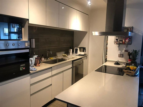 Departamento En Arriendo De 2 Dorm. En Vitacura
