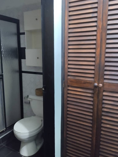 Se Vendé Casa En Urbanización El Trigal Norte Calle Acuario. L.m