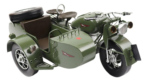 Modelo En Miniatura Motocicleta Modelo Paisaje Verde