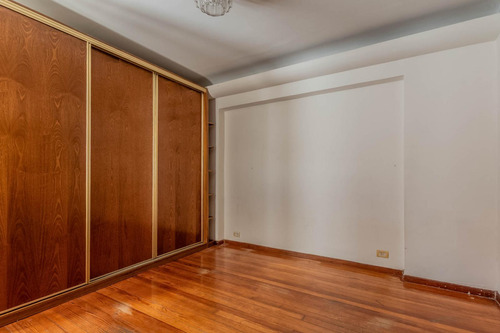 Ph De 3 Ambientes En Barrio Ingles - Caballito Sur