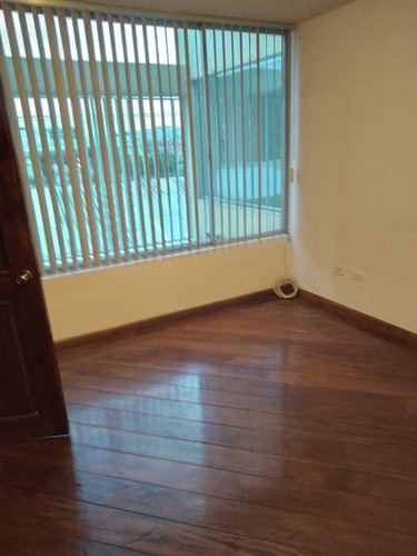 Imagen 4 de 4 de Suite De 1 Dormitorio En El Norte De Quito, Sector La Y.