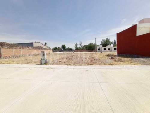 Terreno En Venta En Los Chabacanos, San Juan Del Río, Querétaro.