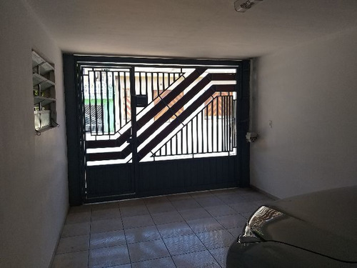 Imagem 3 de 20 de Casa À Venda Na Rua Vicente Paiva, Veloso, Osasco - Sp - Liv-14041