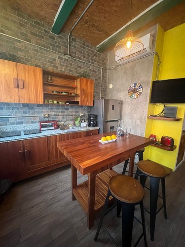 Departamento Tipo Loft Con 2 Camas Matrimoniales Cerca De Santa Ana, Mérida