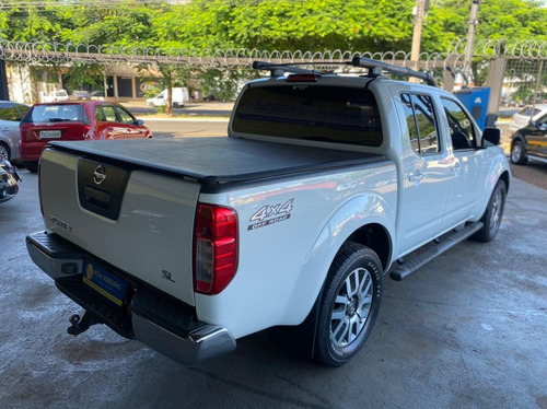 Imagem 6 de 13 de Nissan Frontier Sl 2.5 Branco 2016