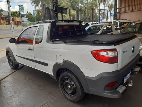 Imagem 4 de 9 de Fiat Strada 1.4 Fire