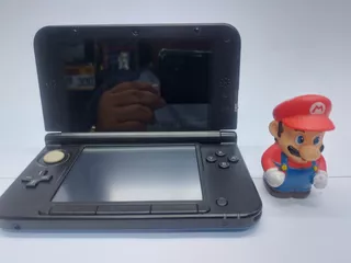 Nintendo 3ds Xl + Skin Mario Maker + Cargador 220v
