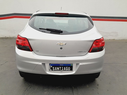 Chevrolet Onix ONIX HATCH LT 1.4 8V FlexPower 5p Mec.
