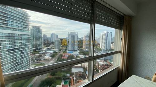 Apartamento En Aidy Grill - Ref: 2999