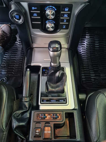 Imagen 12 de 13 de Toyota Land Cruiser 2018 4.0 Prado Vx At