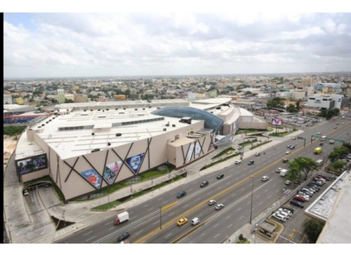 En Venta Local En Plaza Sambil Segundo Nivel De 40m2, Favor Llamar Solo Clientes