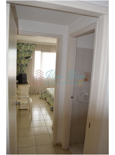 Apartamento En Peninsula, 2 Dormitorios *- Ref: 760