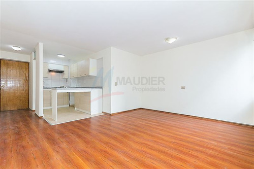 Departamento En Venta De 1 Dorm. En Providencia