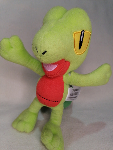 Peluche Original Treecko Pokemon Tomy Nintendo 22cm.. 