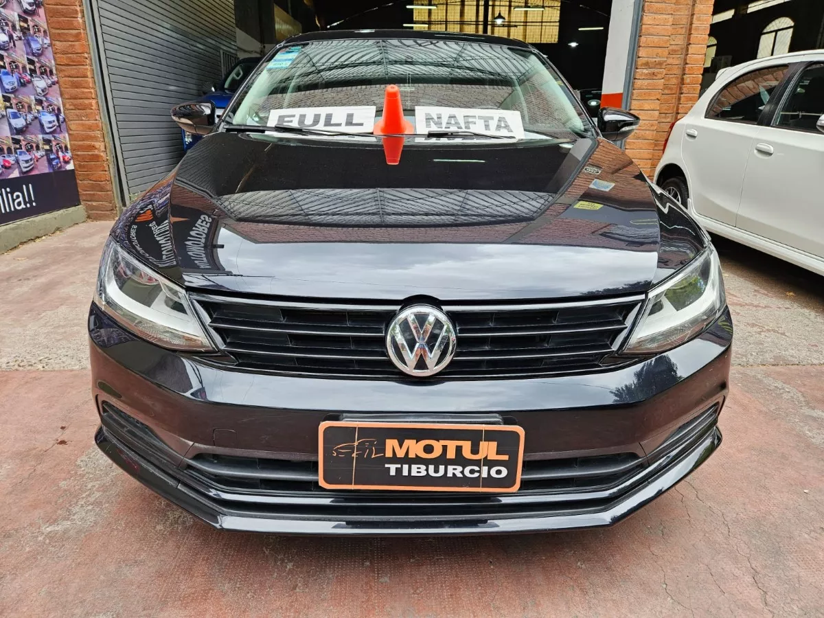 Volkswagen Vento 2.0 Advance 115cv