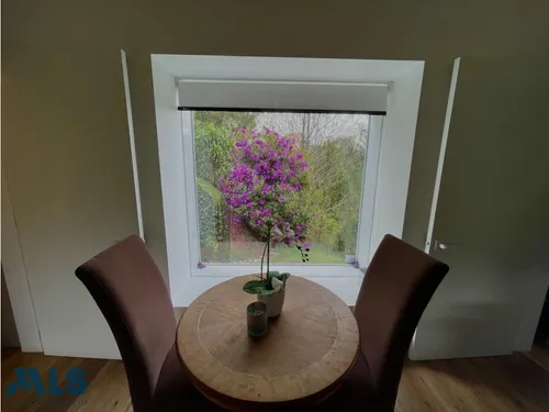 Hermosa Casa En El Retiro De Un Solo nivel(mls#253251)