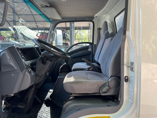 Isuzu Elf 400 K 2023