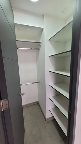 Sin Aval 2 Dorm 2 Baños 1 Est 1 Bod