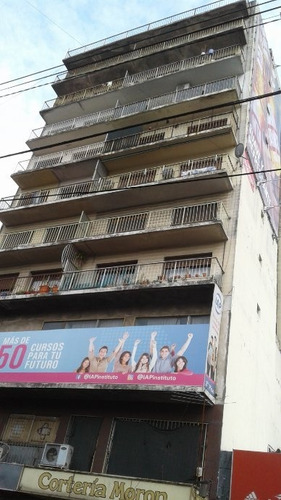 Imagen 2 de 11 de Departamento En Venta En Moron Centro
