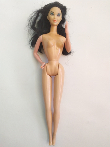 Barbie Vintage 1966 México Cabello Negro Anillo Naranja 