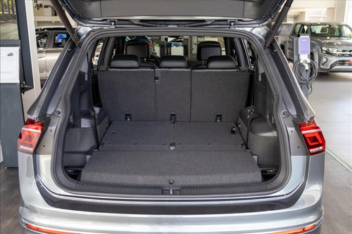 Volkswagen Tiguan 2.0 300 TSI GASOLINA ALLSPACE R-LINE AUTOMÁTICO