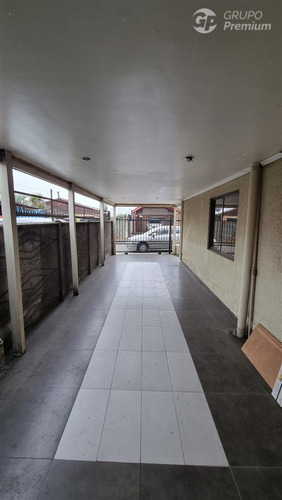 Casa En Venta De 4 Dorm En Parque Lantaño, Chillán