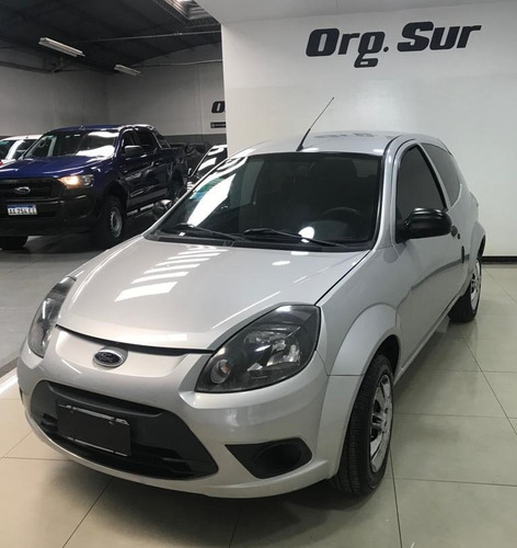 Imagen 1 de 8 de Ford Ka 1.6 Fly Viral 95cv
