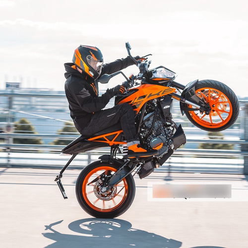 Imagen 15 de 19 de Duke 200 Ng Abs Bs6 Naked Street 2023 Moto 0km Nueva