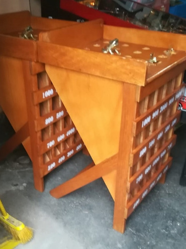 Sapo Tornillo Con Base De Carnasa De Cuero Incluye 12 Fichas