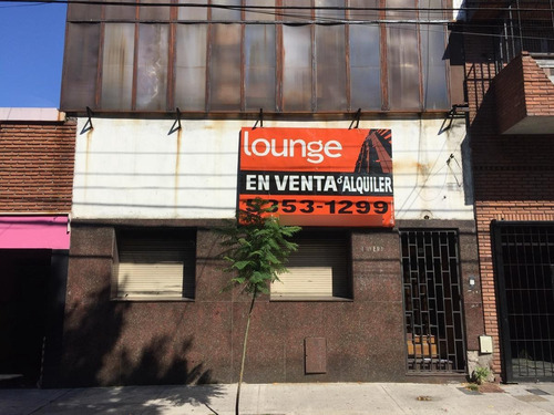 Imagen 2 de 12 de Edificio En Block - Venta - 200m2 - En Constitución