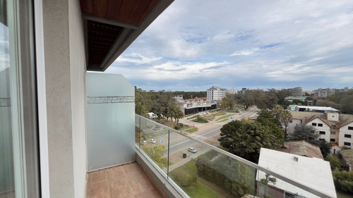 Departamento 3 Ambientes En Pinamar Centro, Edificio Renata 20