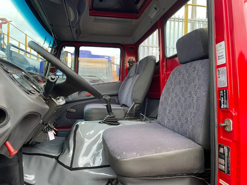 Mb 1718 4x2 2011 Comboio Impacto 4mil Litros