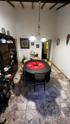 Casa En Venta - Merlo