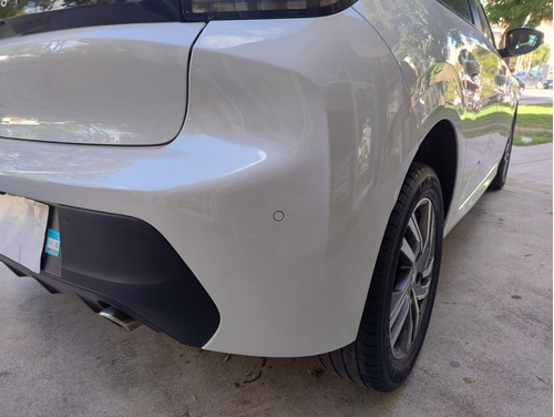 Peugeot 208 1.6 Feline Tiptronic