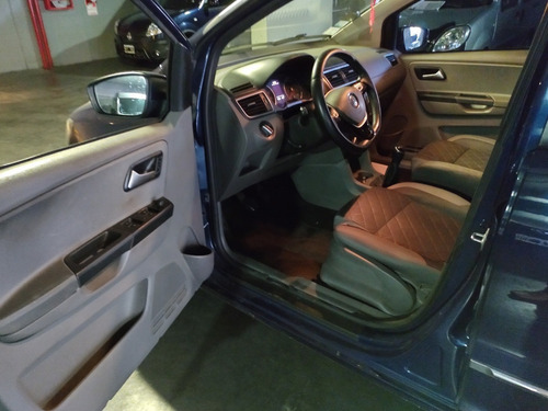 Volkswagen Suran 1.6 Highline Gnc Pib931