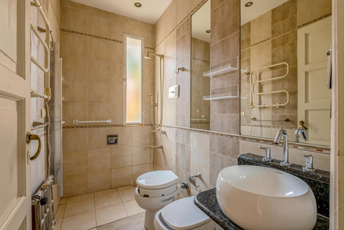 Excelente Casa - Venta - 8 Amb - Jardin - Piscina - Cocheras - Belgrano R
